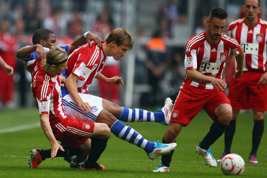 法媒：巴萨、拜仁、米兰和尤文关注南特17岁中卫塔蒂（法媒称：巴萨、拜仁、米兰与尤文有意南特17岁中卫塔蒂）