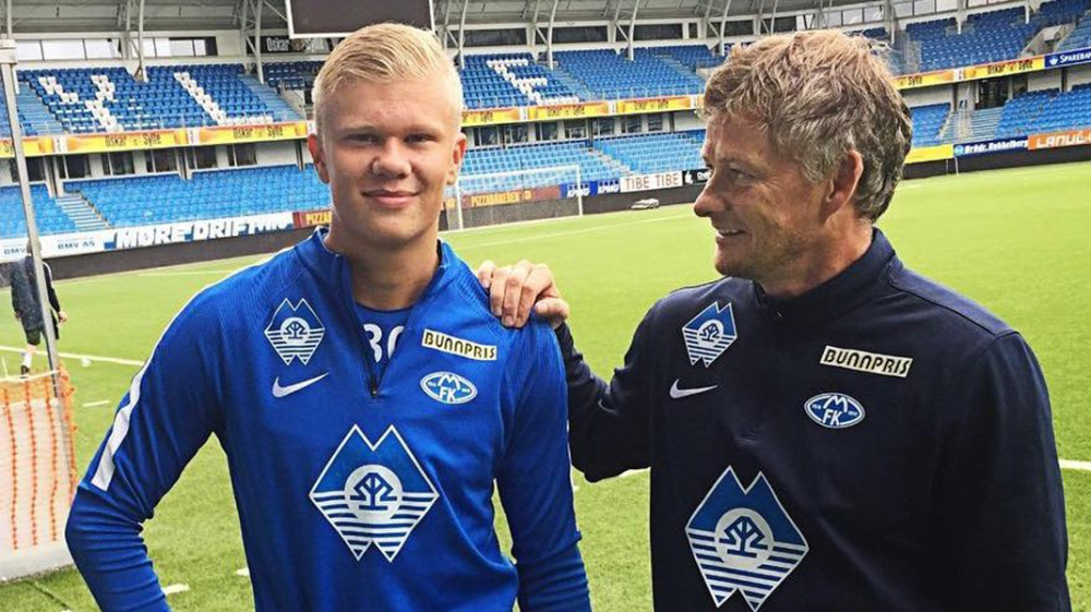 德天空：多特愿涨薪续约阿德耶米，但门德斯要求加解约条款（德媒：多特愿为阿德耶米涨薪续约，门德斯坚持加入解约条款）