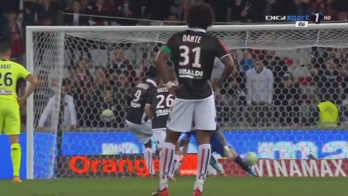 德转本赛季全球主场场均上座TOP25：多特拜仁前二，英博第19（德转盘点本季全球主场场均观众TOP25：多特、拜仁包揽前二，英博列第19）