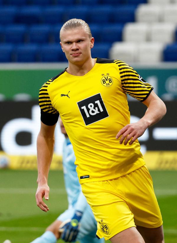 埃弗顿遭遇三连败，莫耶斯：对阵曼联我希望球员们做出回应（埃弗顿三连败，莫耶斯：战曼联必须给出回应）