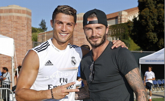 谢什科已恢复训练即将复出！曼联新帝星绝望，曝阿莫林嫌弃他原因（谢什科重返训练场或将火线复出！曼联新帝星陷入绝望，曝阿莫林不赏识他的缘由）