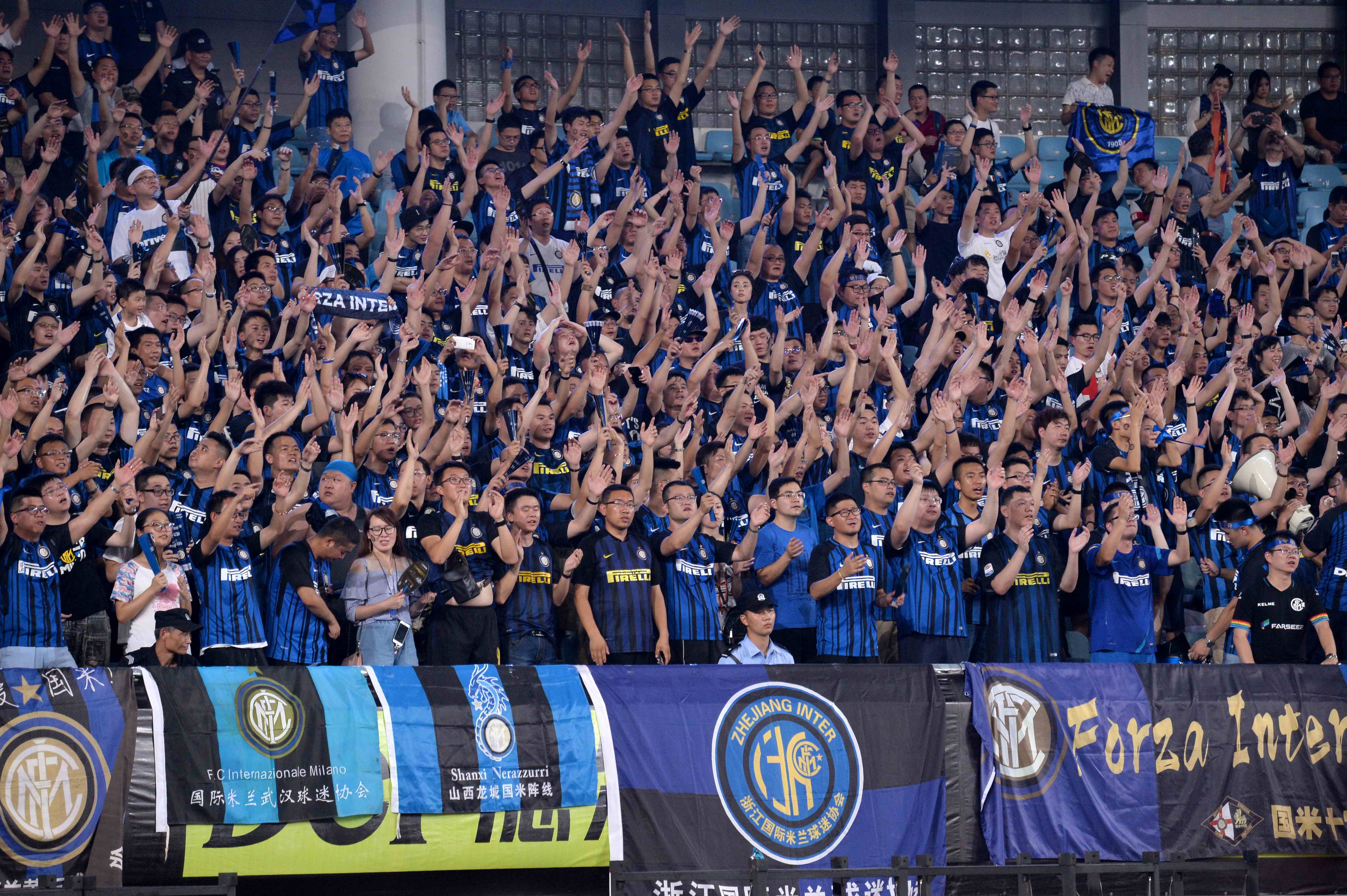 半场战报：乌迪内斯0-1热那亚，马利诺夫斯基点射（中场速报：热那亚1-0领先乌迪内斯，马利诺夫斯基点球破门）